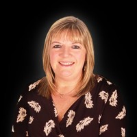 Helen Morris