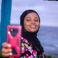Naima Besta