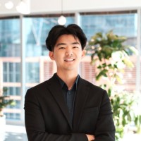 Nicholas Tang