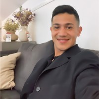 Elí Corrales