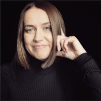 Julia 'Jue' Skora