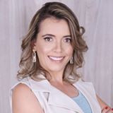 Laura Colares