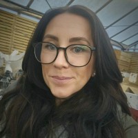 Lisa Dellar