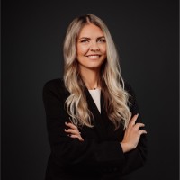 Laura Tože