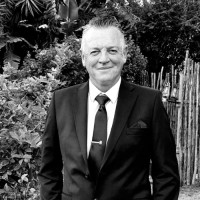 Neil MacArthur