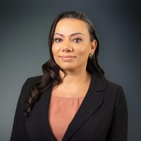 Nora Bastida, Mba