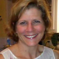 Suzanne Dater