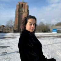 Annemiek Oelen