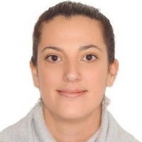 Eva Keresztury