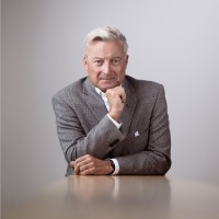 Justin R Fogarty B.A,LL,B, LL,M,IDP.C,O.S.H,KGCstG,