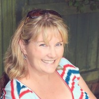 Anna Russell