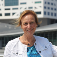 Ingrid Dolmans-Budé