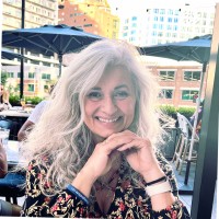 Vicki Ferrari M.S.