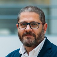Yalim Araser