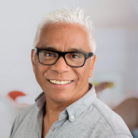 Ronald W. Putuhena