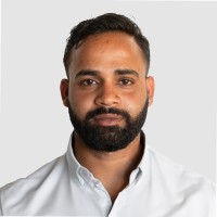 Pankaj L.