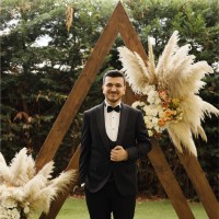 Melih Adibelli̇