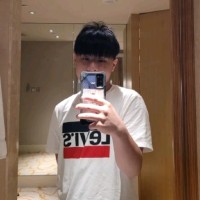 Yi Kai Lee