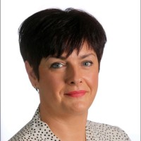 Adele Lyle