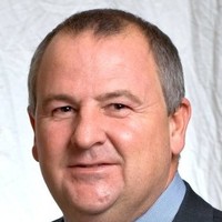 Dennis Knackstedt
