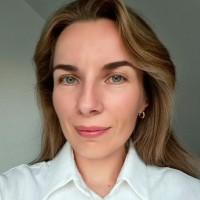Yana Kravchenko