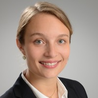 Dr. Stefanie Ramsauer