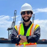 Roberto Eduardo Leslie M.