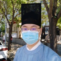 许英东