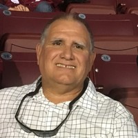 Dennis Ruiz