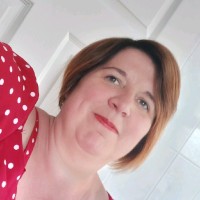 Lesley Jones