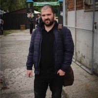 Артем Попов