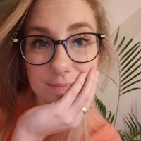 Sandra Oostdam