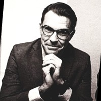 Vicente Navarro