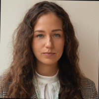 Maria Tau