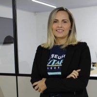 Néia Camargos