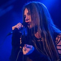 Julia Roxanne