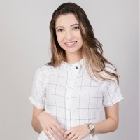 Eliara Correia Lopes da Silva Schmitz