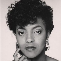 Leronna Saunders