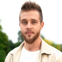 Damian Handzlik