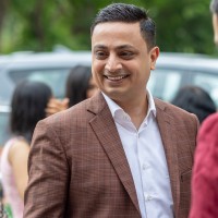 Harshil R Akhani