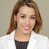 Ximena Checa, Dmd