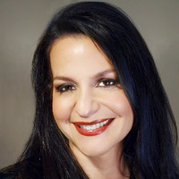 Helen Spanos