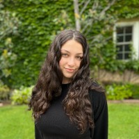 Maya Garine