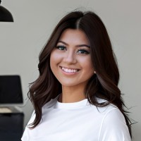 Lia Alvarez