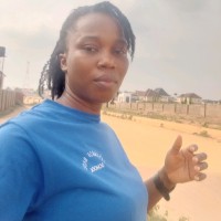Evelyn Olowoniwa