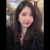 Yvonne Li