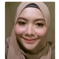 Julia Susanti