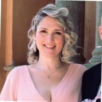 Laura Pace