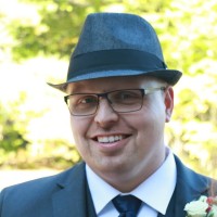 Jonathan Lewis