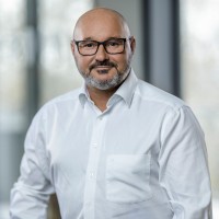 Oliver Schmitz
